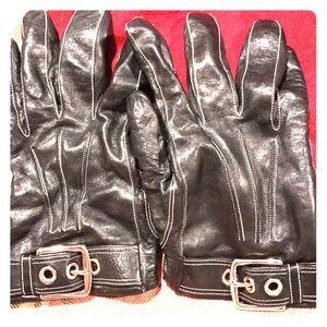 Coach leather gloves